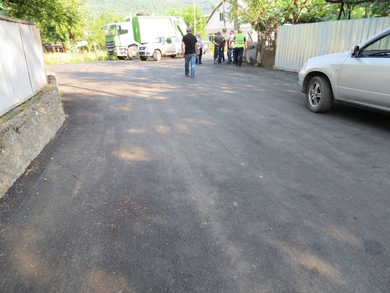 ცაგერში ქუჩებისა და ჩიხების ასფალტირების სამუშაოები სრულდება